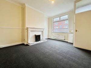 Lounge- click for photo gallery